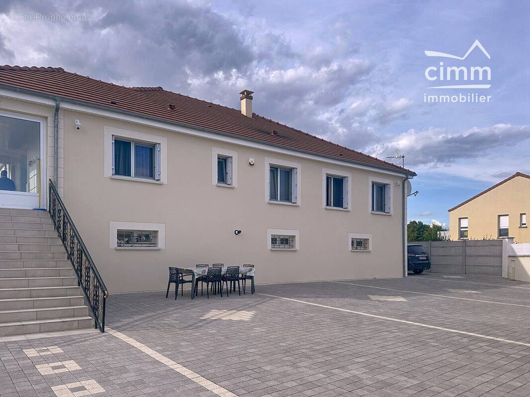 Maison à VILLEMANDEUR