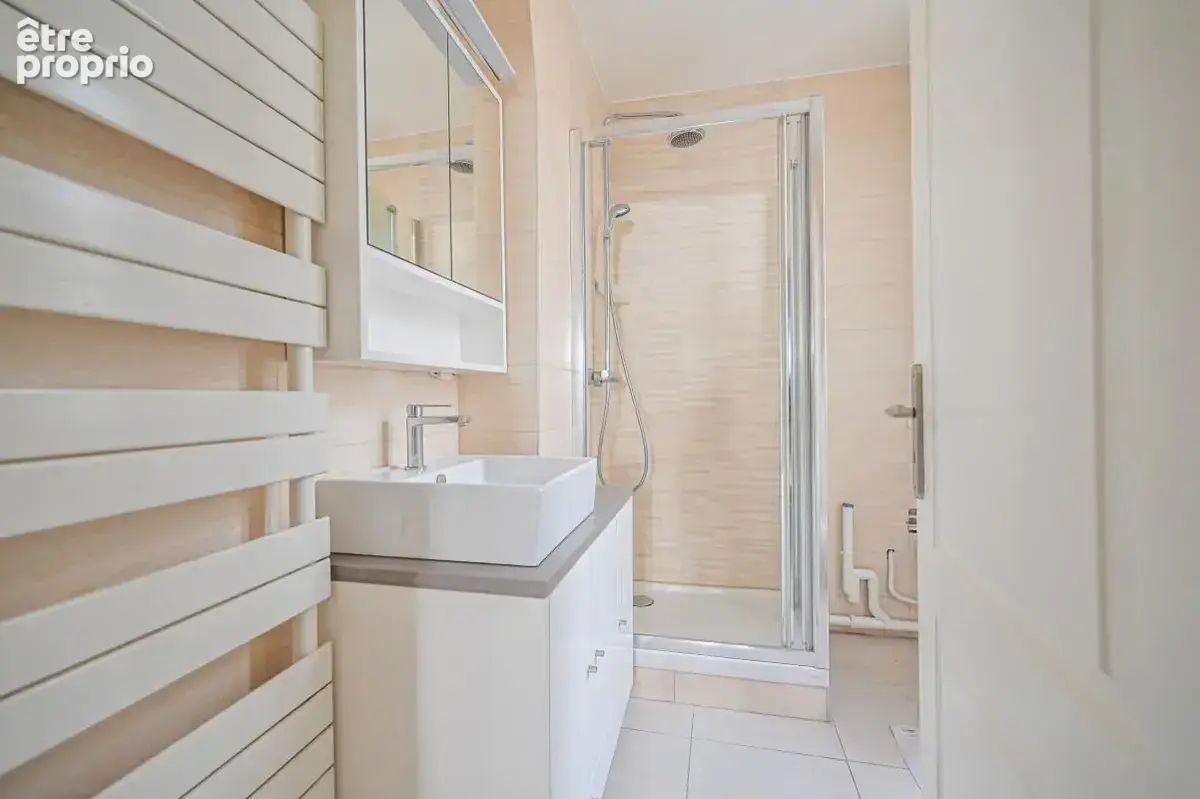 Appartement À Vendre - photo 9