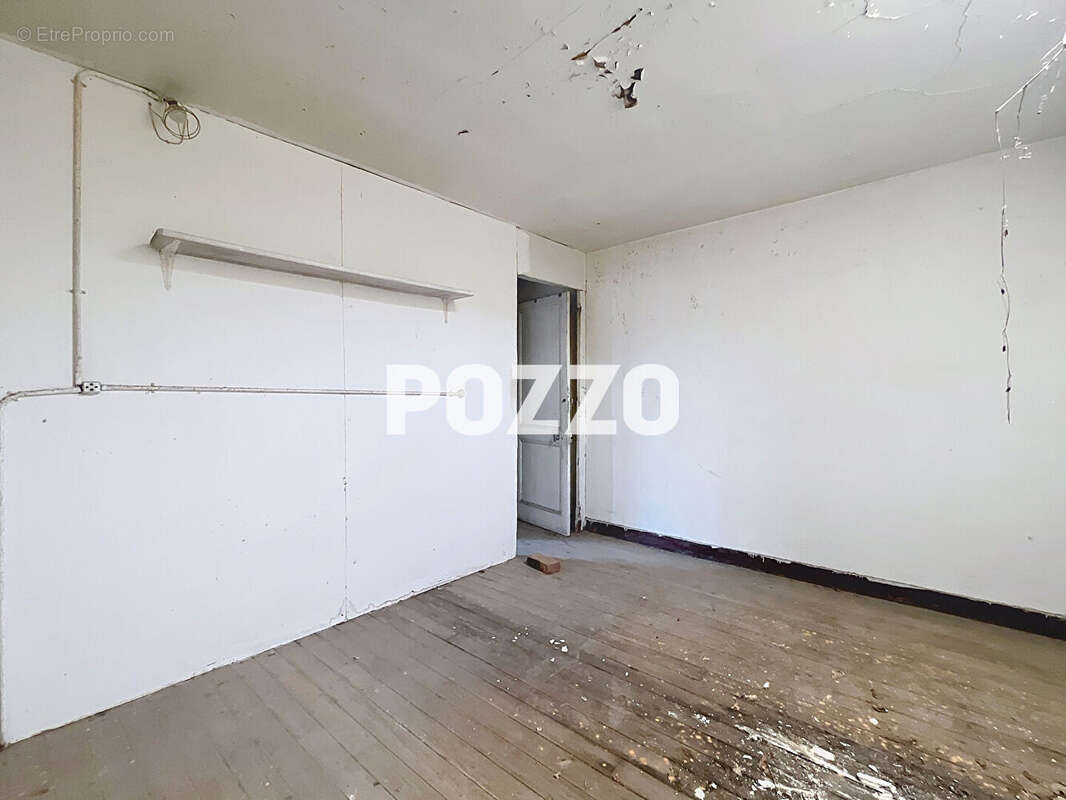 Maison à SAINT-GEORGES-DES-GROSEILLERS