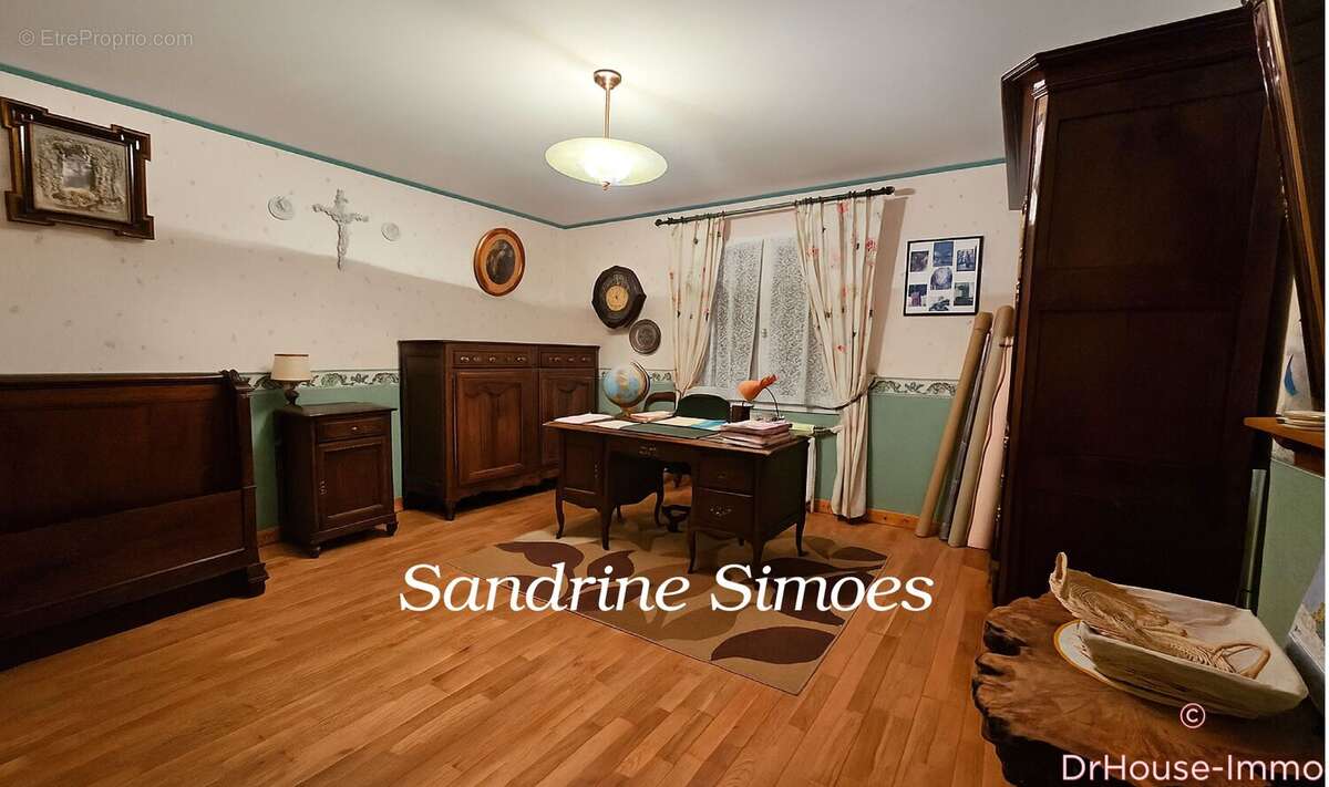 Maison à MONTMORILLON