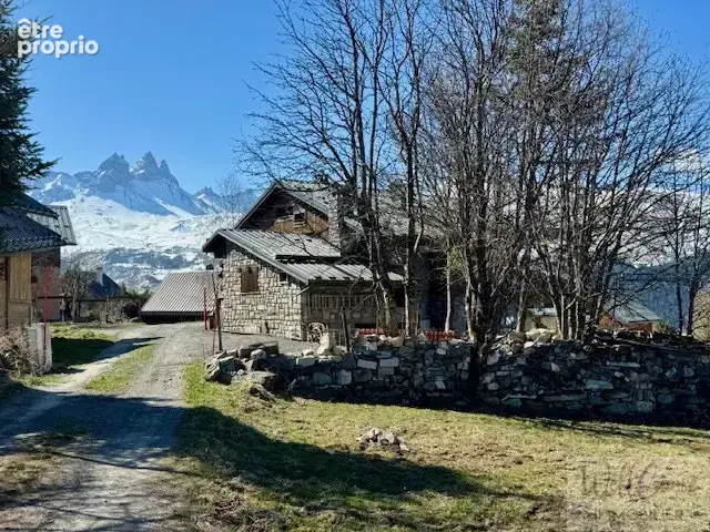 Terrain constructible au pied des aiguilles d'arves - photo 2
