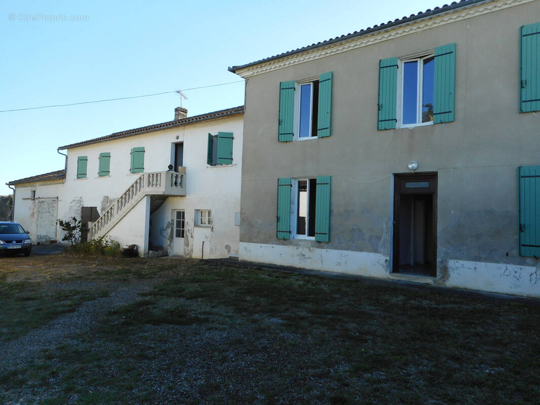 Maison à LAVARDAC