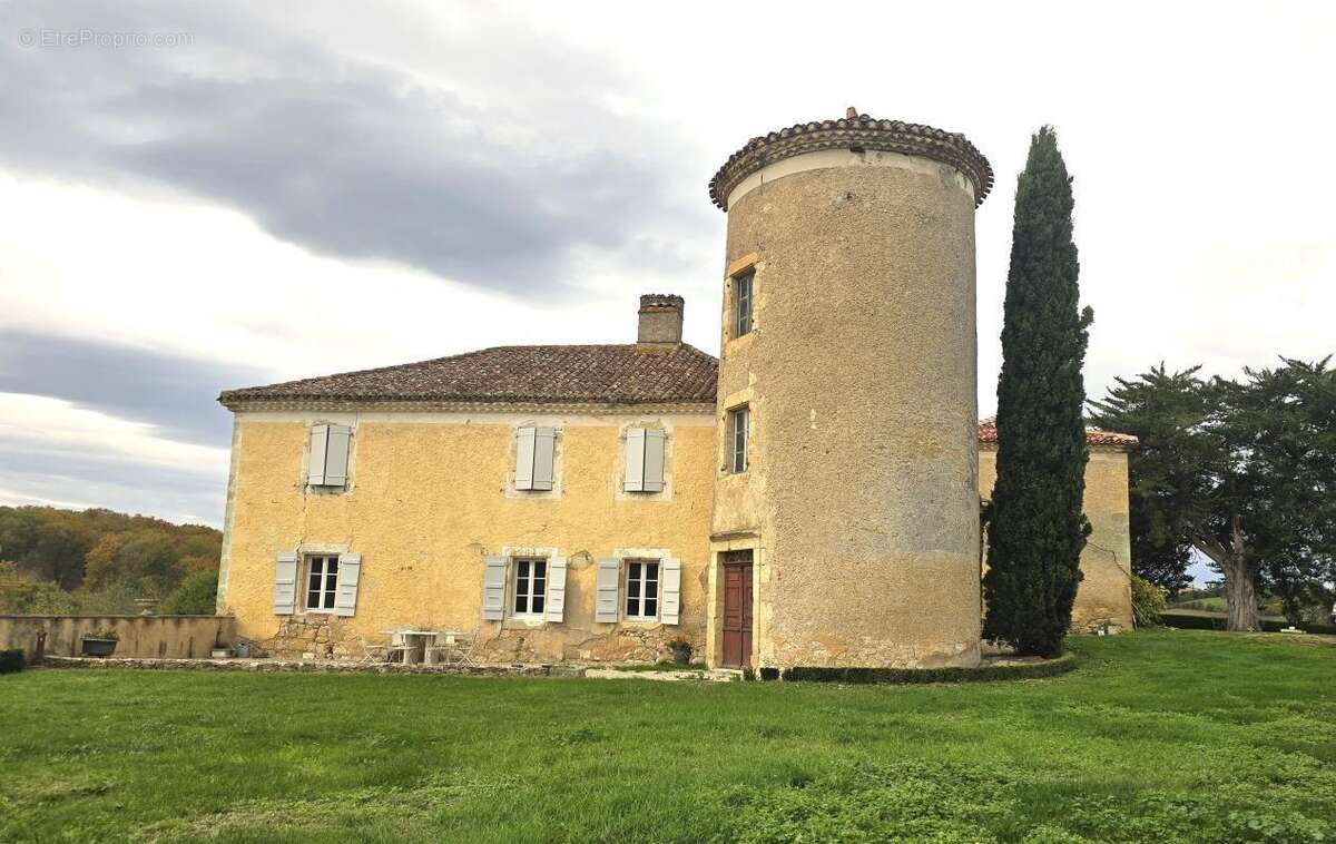 Maison à MIRANNES