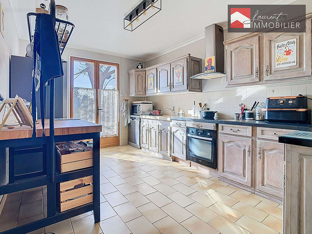 Maison à PONT-DE-VAUX