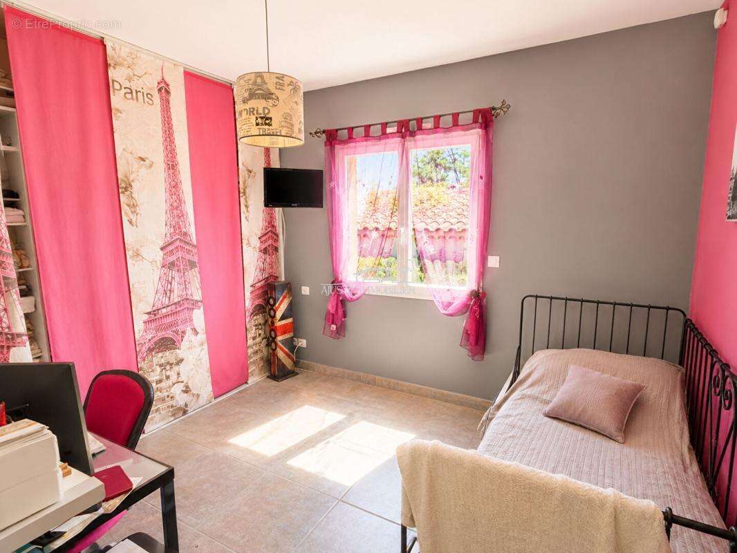 Maison à MARIGNANE