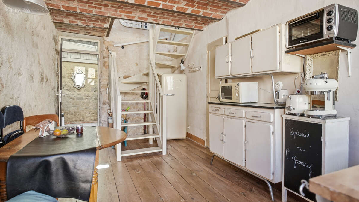 Maison à GREZ-SUR-LOING