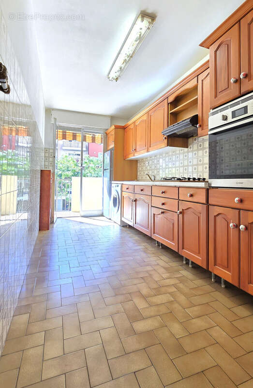 Appartement à MENTON