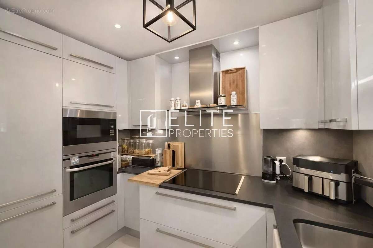 Appartement à LE CANNET