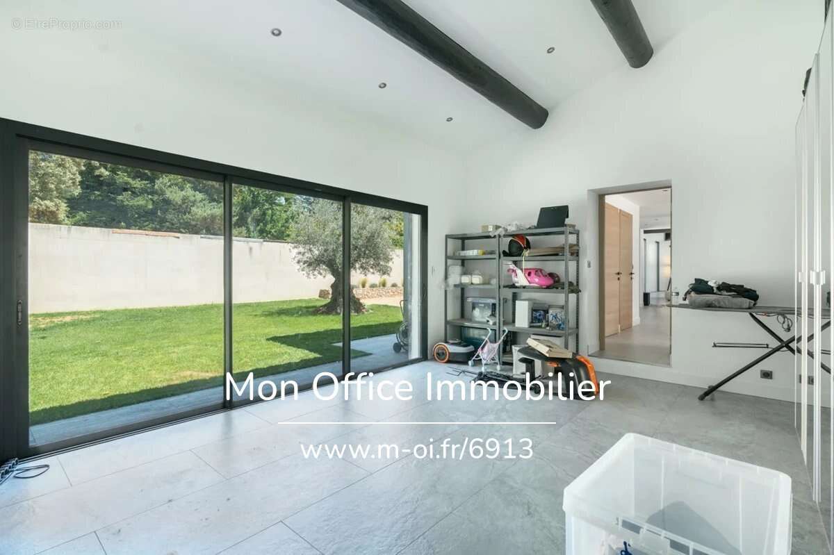 Référence : 6913-NFI - Villa 5 pièces + piscine au calme - photo 9