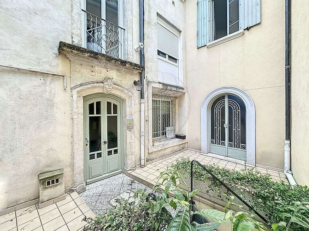 Appartement à NIMES