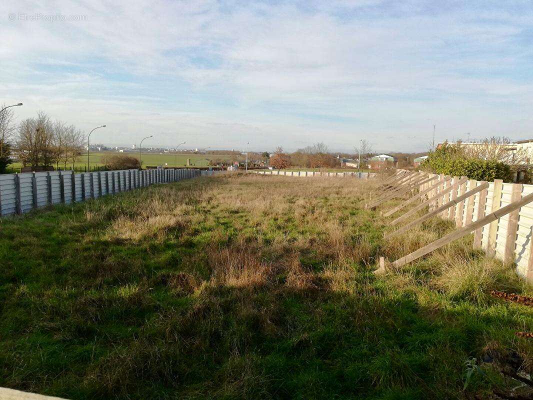 Terrain à AMIENS