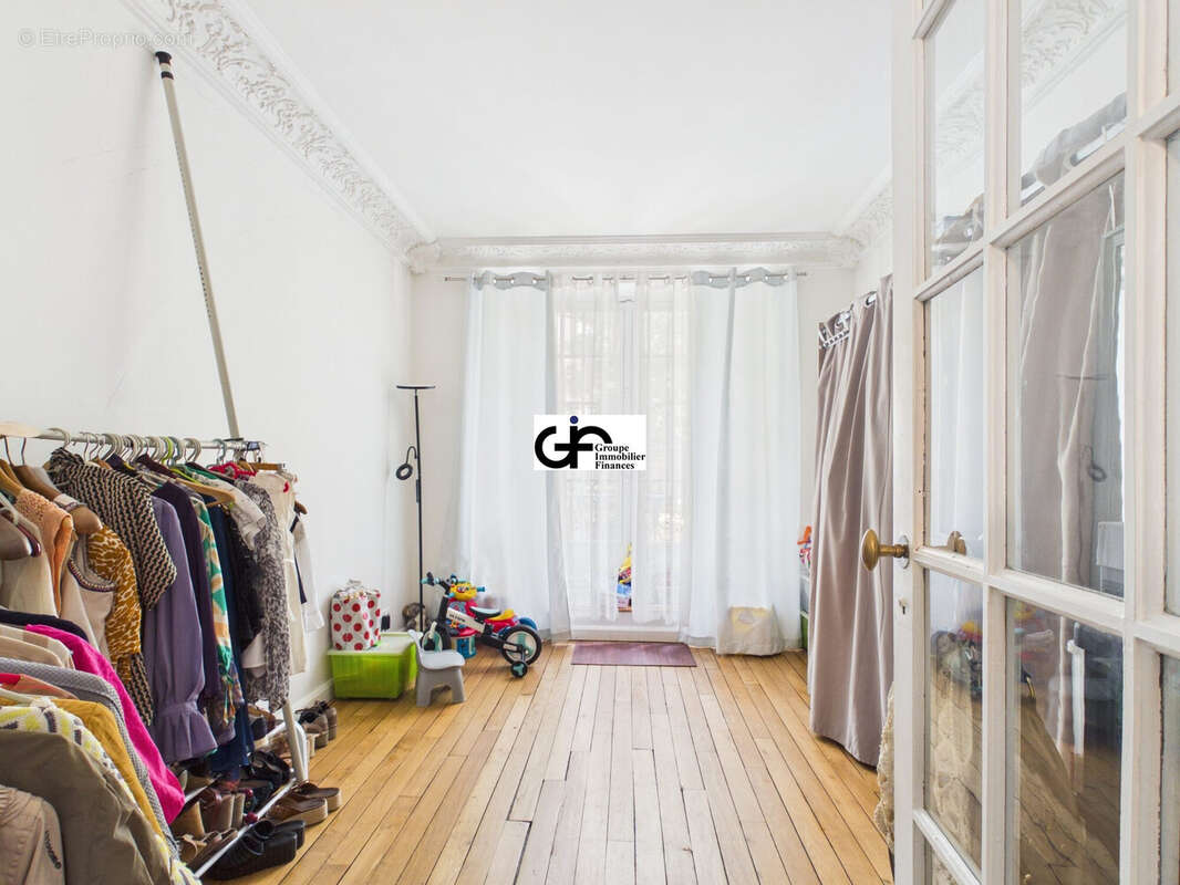 Appartement 52 m² à Paris-16e  - photo 9