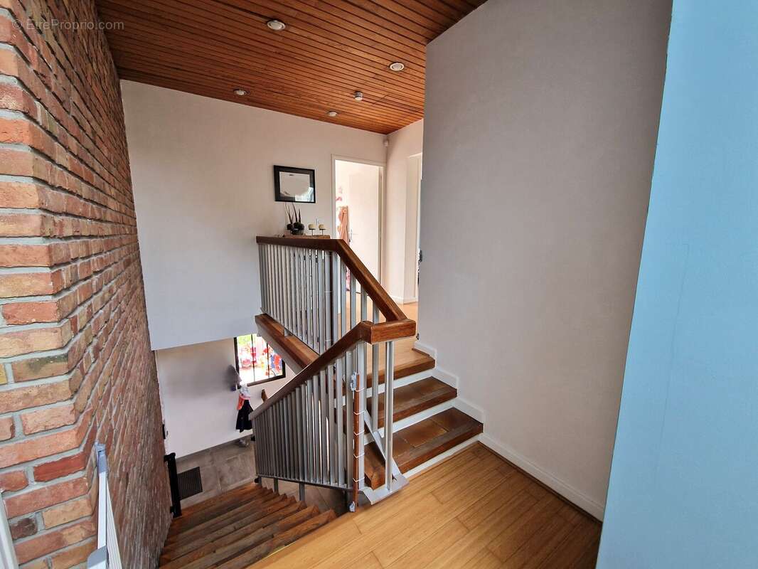 Maison à LOUVIL
