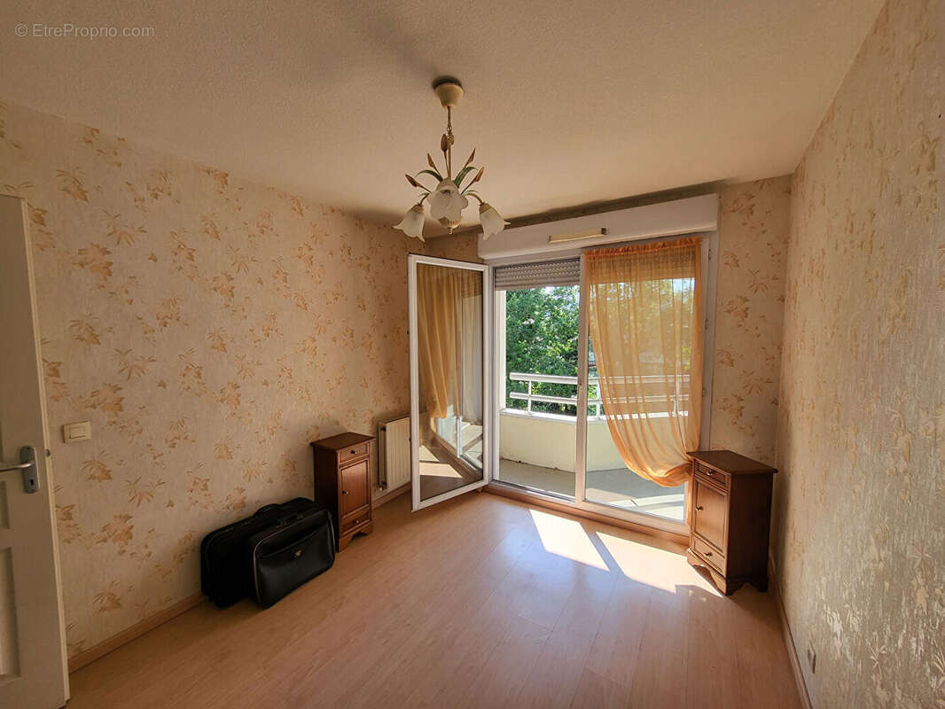 Appartement à COGNIN