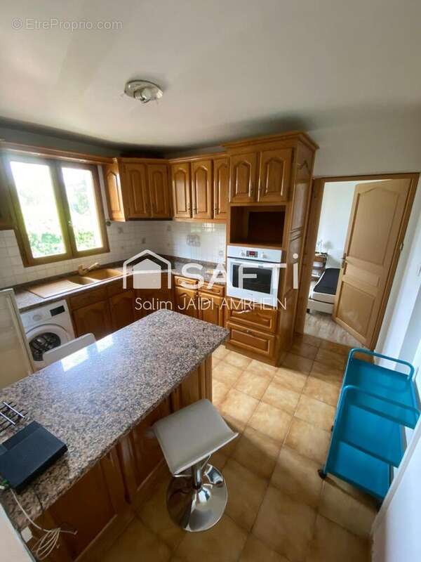 Photo 9 - Maison à BURES-SUR-YVETTE