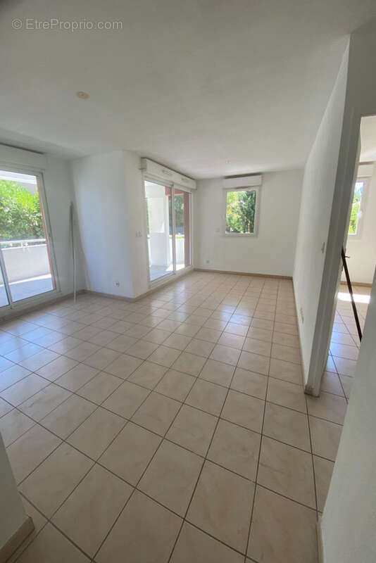 Ascenseur, terrasse 25 m2, box, piscine collective - photo 6