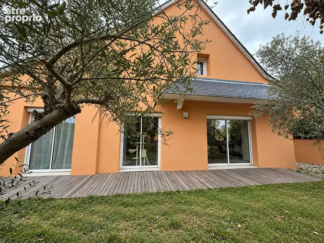 Hyper centr de pontacq, maison familiale, piscine - photo 2