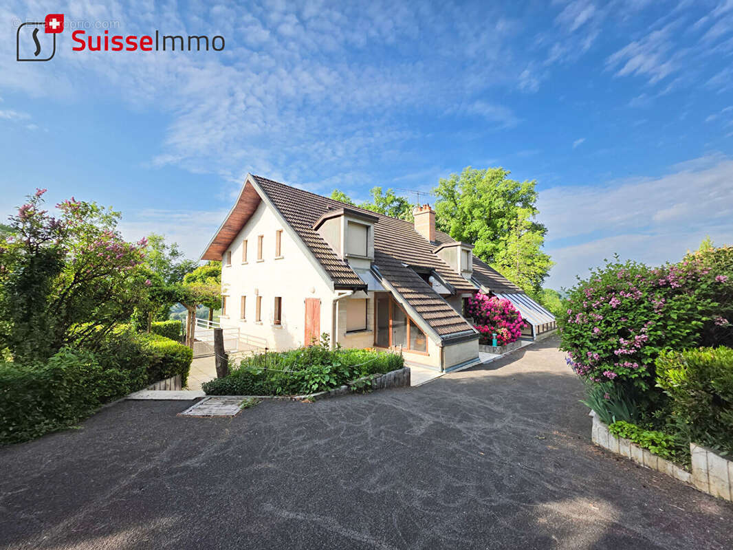Maison à L'ISLE-SUR-LE-DOUBS