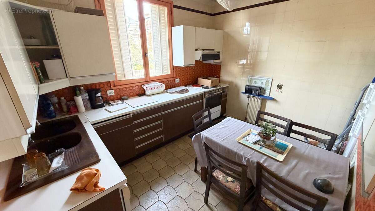 Maison à LA COURNEUVE