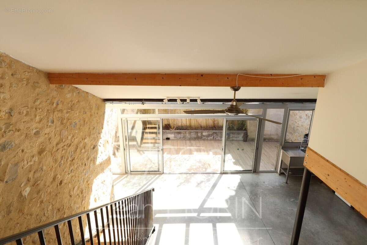 Maison à LIVRON-SUR-DROME