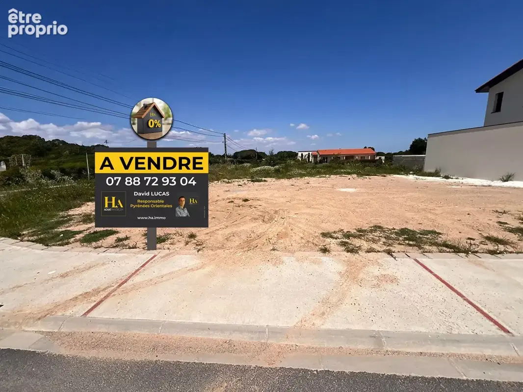 Photo Terrain à Laroque-Des-Alberes au prix de 198 500€