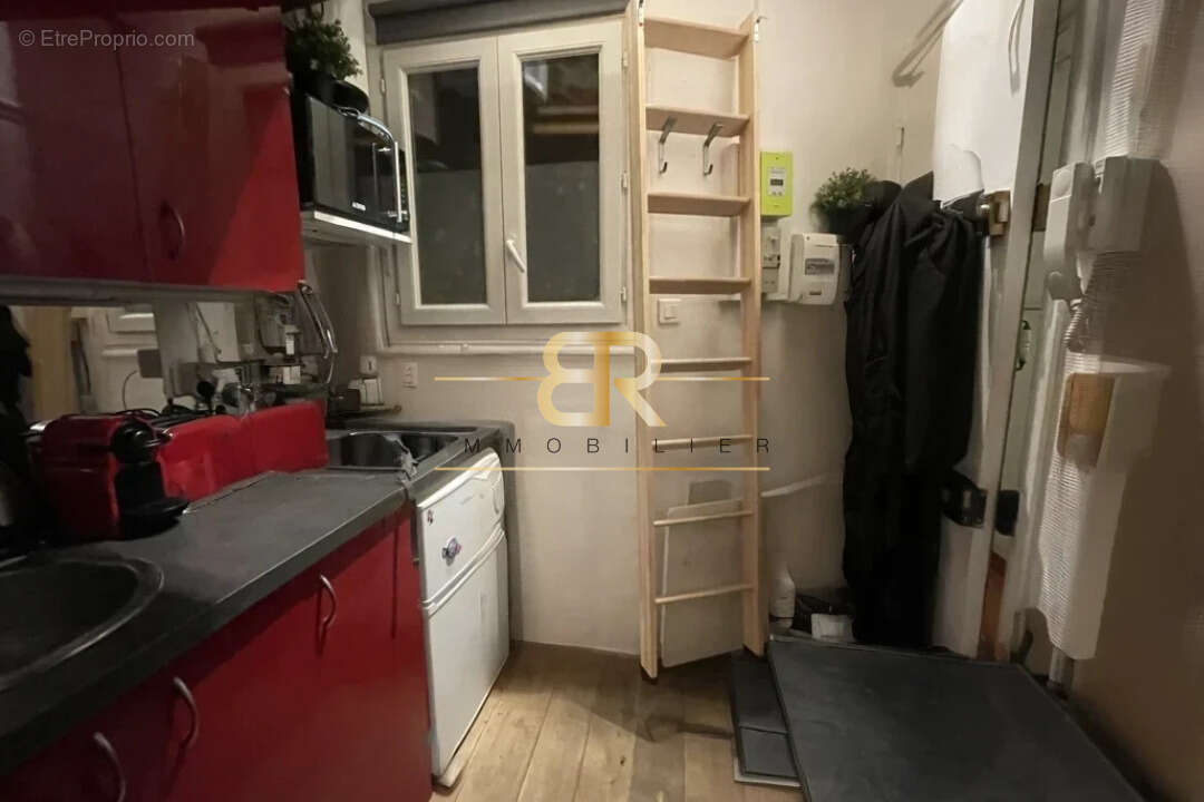Appartement à PARIS-9E