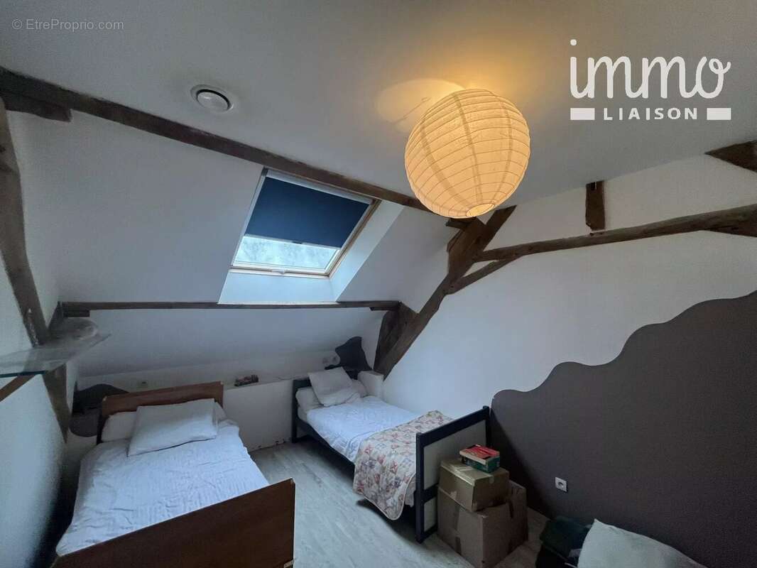 Maison à JOUE-SUR-ERDRE