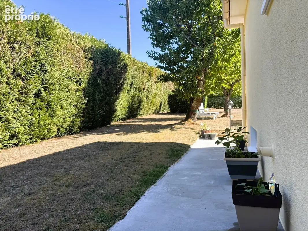 Maison 8 pièces 198 m² à vendre à Chuelles (45220) - photo 7