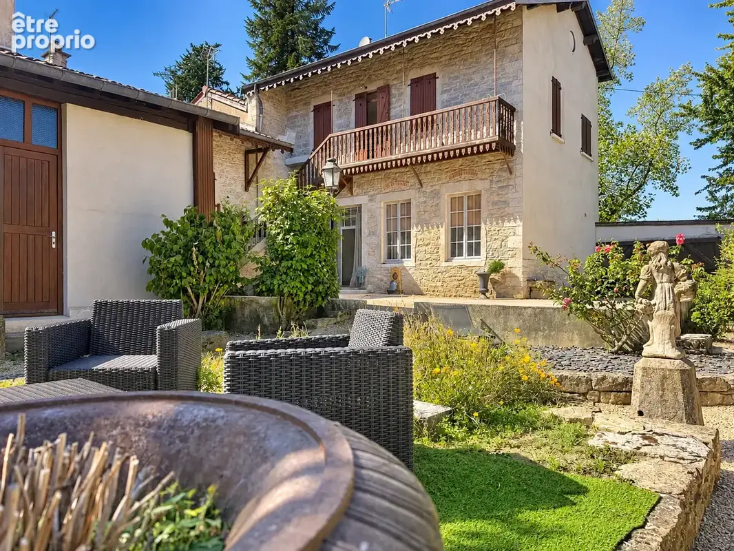 BOURG-EN-BRESSE - Propriété de caractère du XIXe siècle avec ascenseur, jardin et appartement indépendant - photo 21
