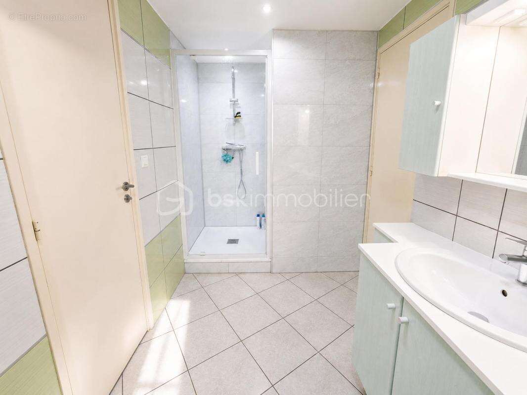  Arreux Rare sur le secteur, confort, luminosité et tranquillité pour cette maison - photo 7