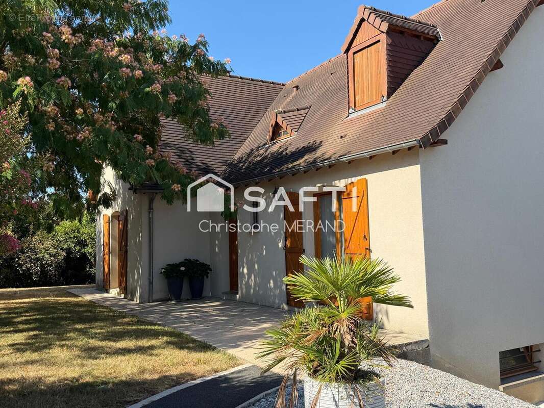 Photo 2 - Maison à LES ORMES