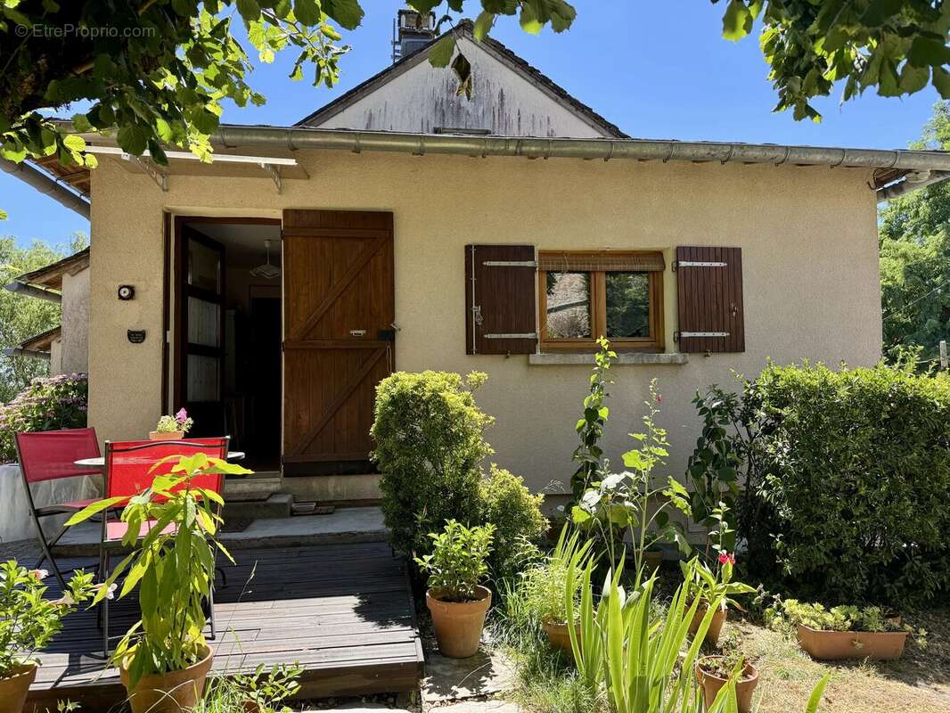 Charmante maison de village avec jardin, à proximité de Rieupeyroux - photo 5