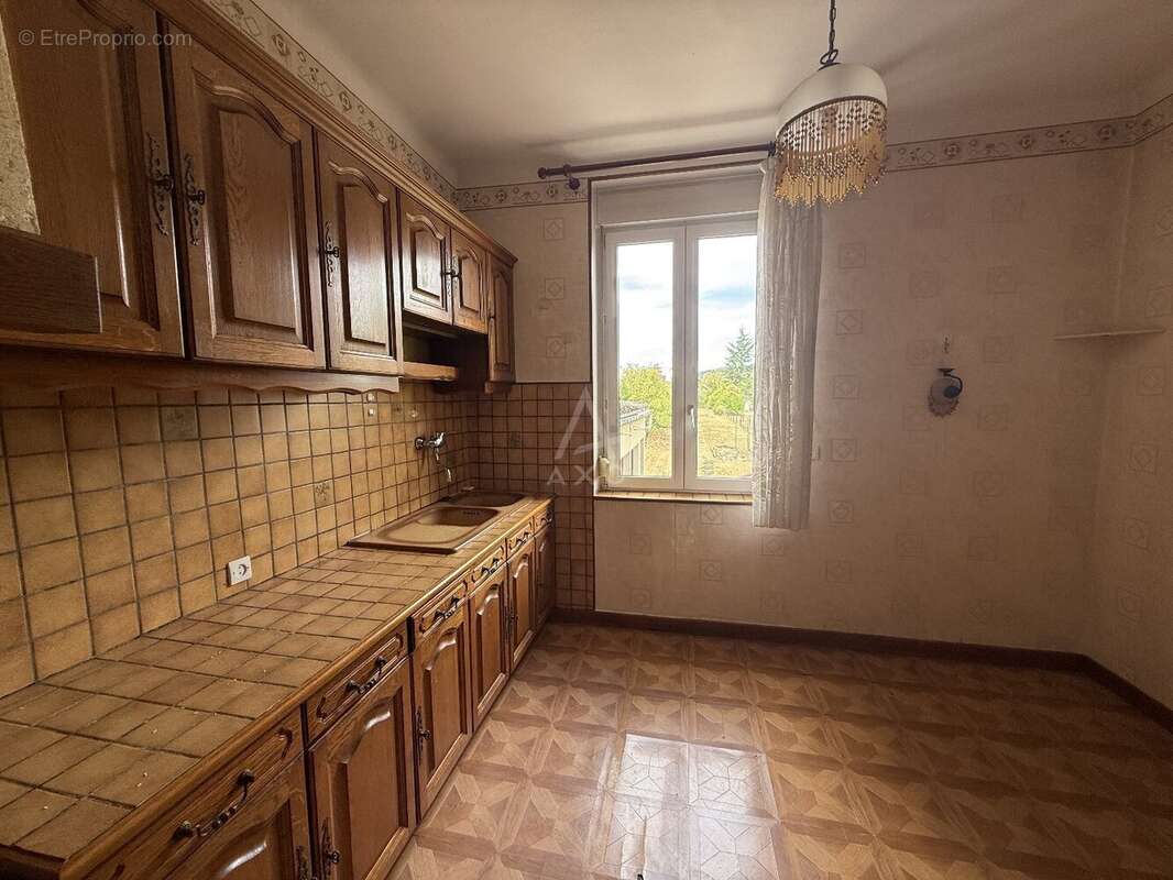 Exclusivité // moulins-lès-metz // maison // 150 m2 // 3 chambres // bureau // garage // terrain 11 ares //  fort potentiel d'am - photo 4