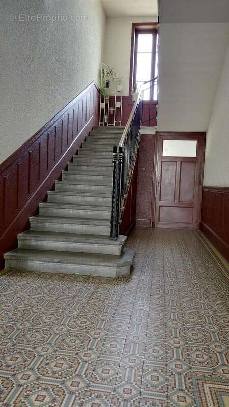 Photo 2 - Appartement à ROANNE