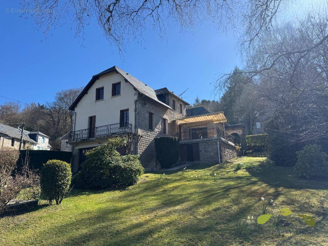 Maison à CHAUMEIL