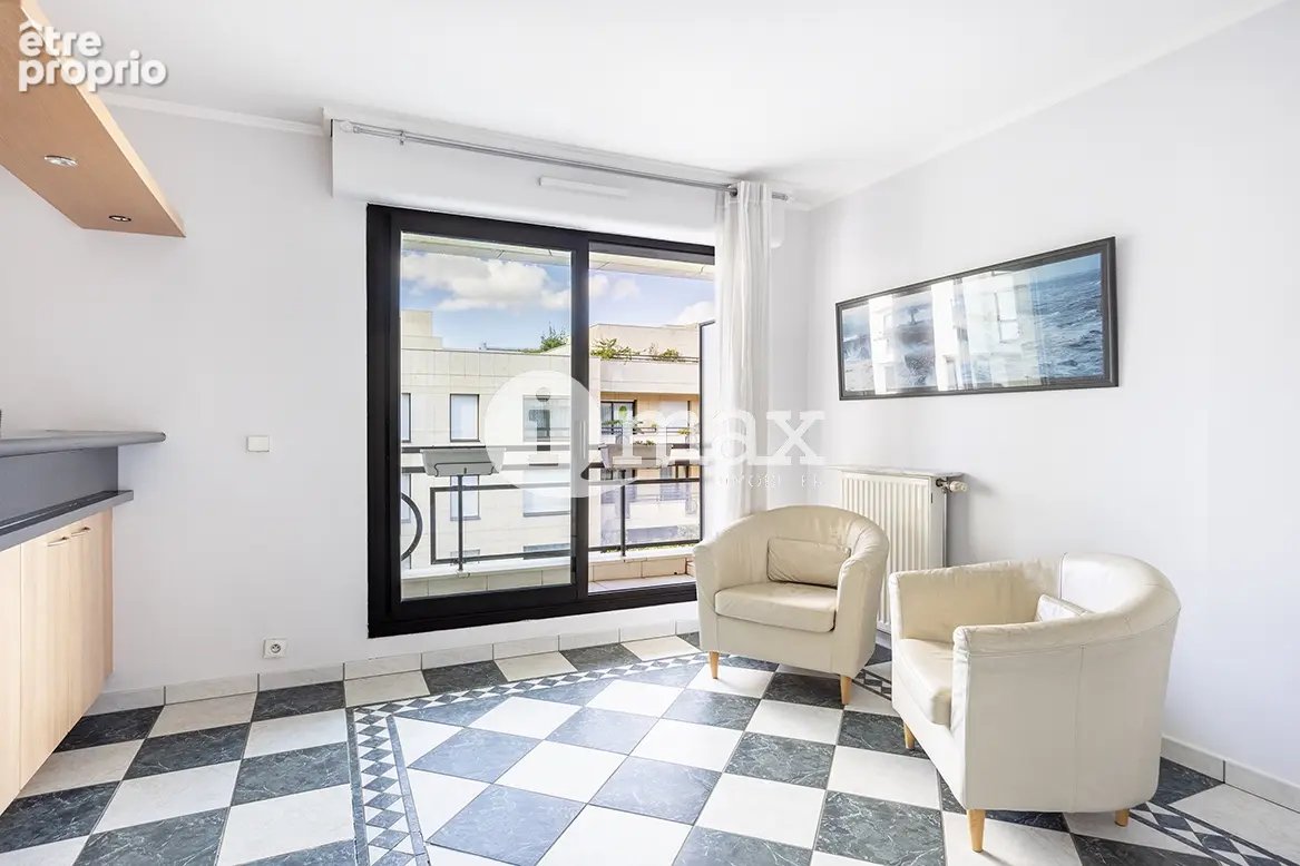 Levallois - studio balcon - 295 000 euros fai - photo 2