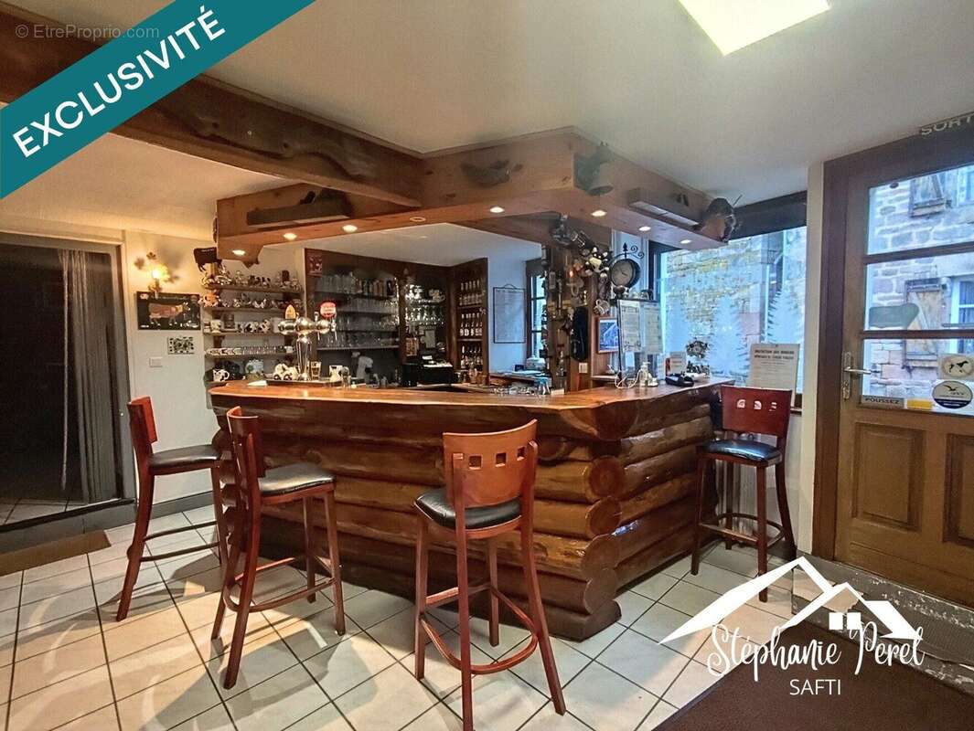 Commerce 250 m² à Saint-Merd-Les-Oussines  - photo 2