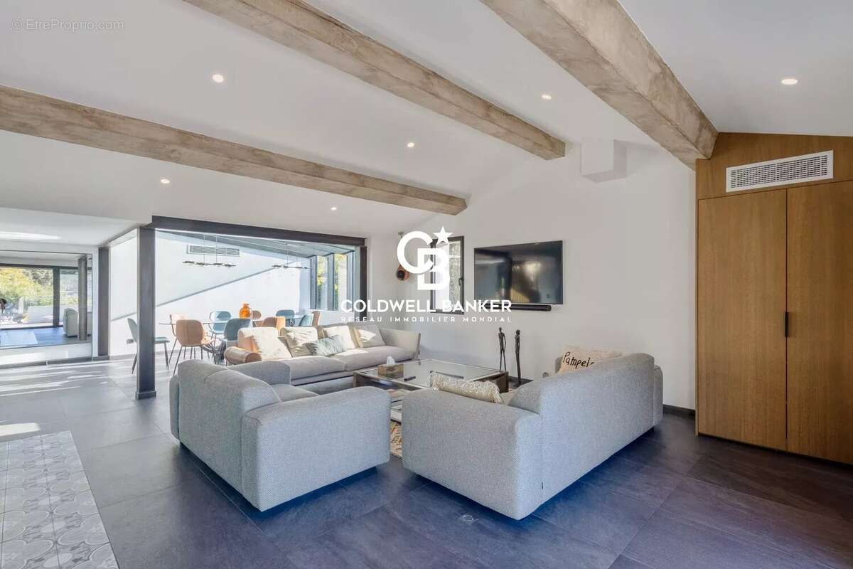 Maison à LA CROIX-VALMER