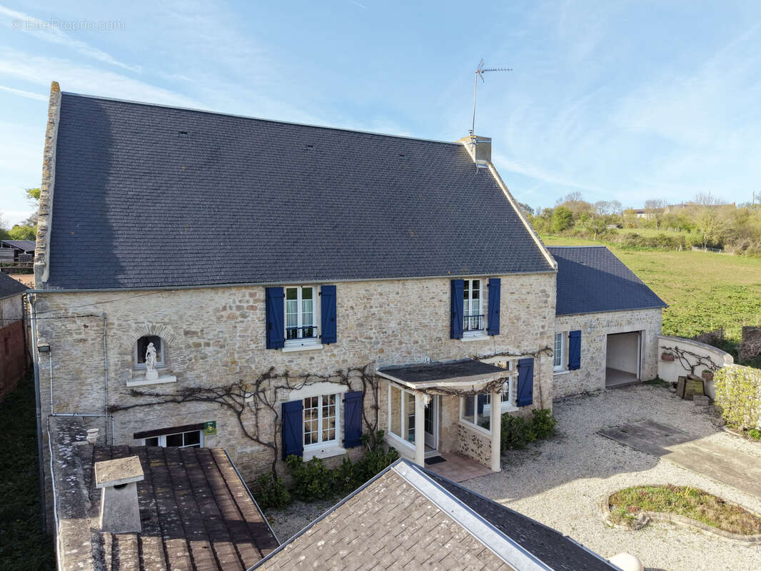 Maison à ISIGNY-SUR-MER