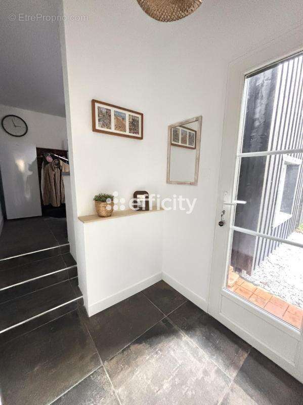 Maison à NIEUL-SUR-MER