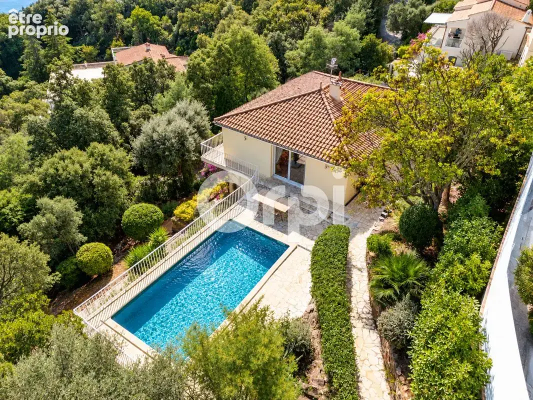 Vue panoramique - rénové - piscine - dépendance - photo 3