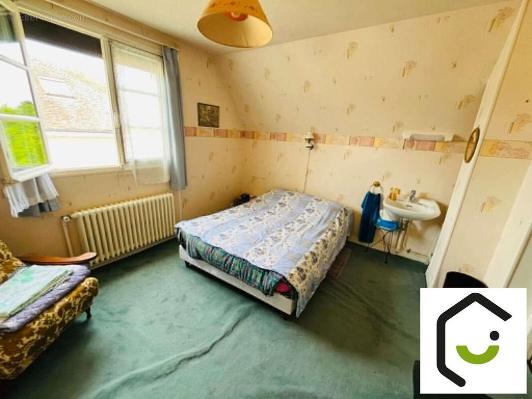 Maison 130 m² à Saint-Just-En-Chaussee  - photo 6