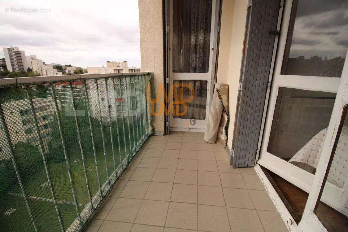 Appartement à MARSEILLE-13E