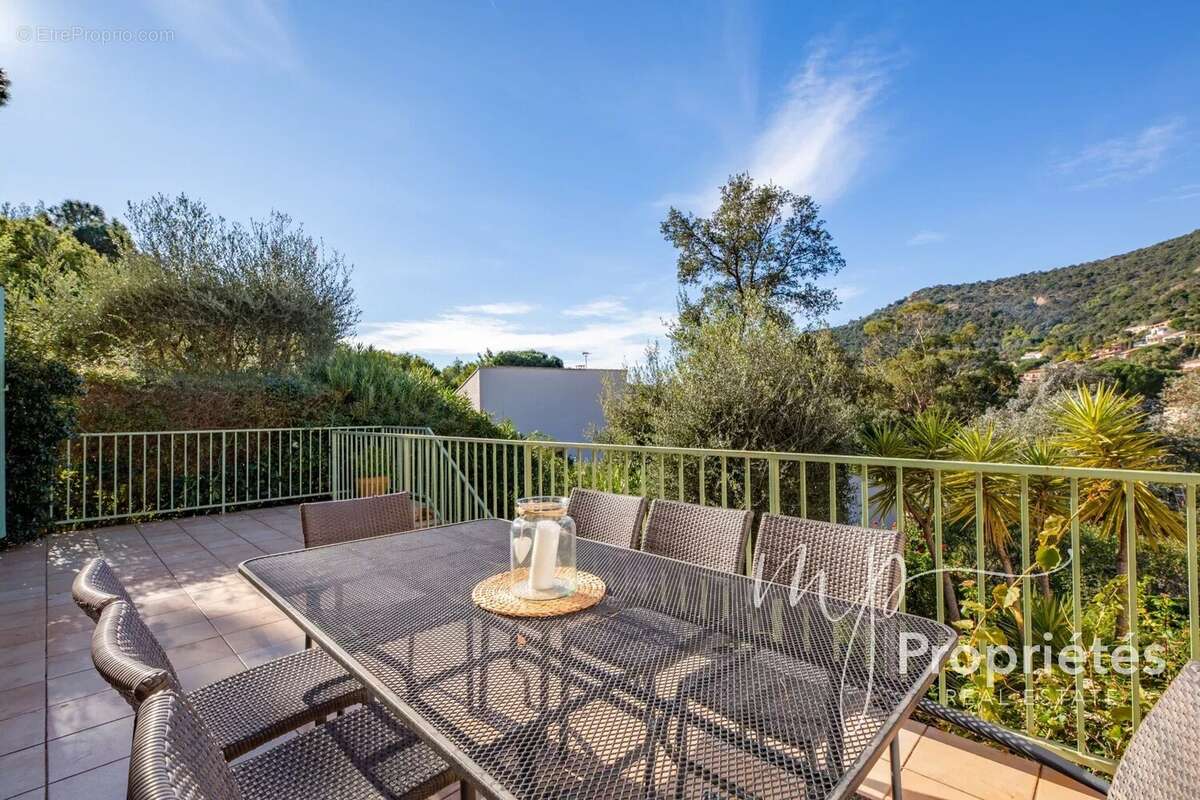 Maison à RAYOL-CANADEL-SUR-MER