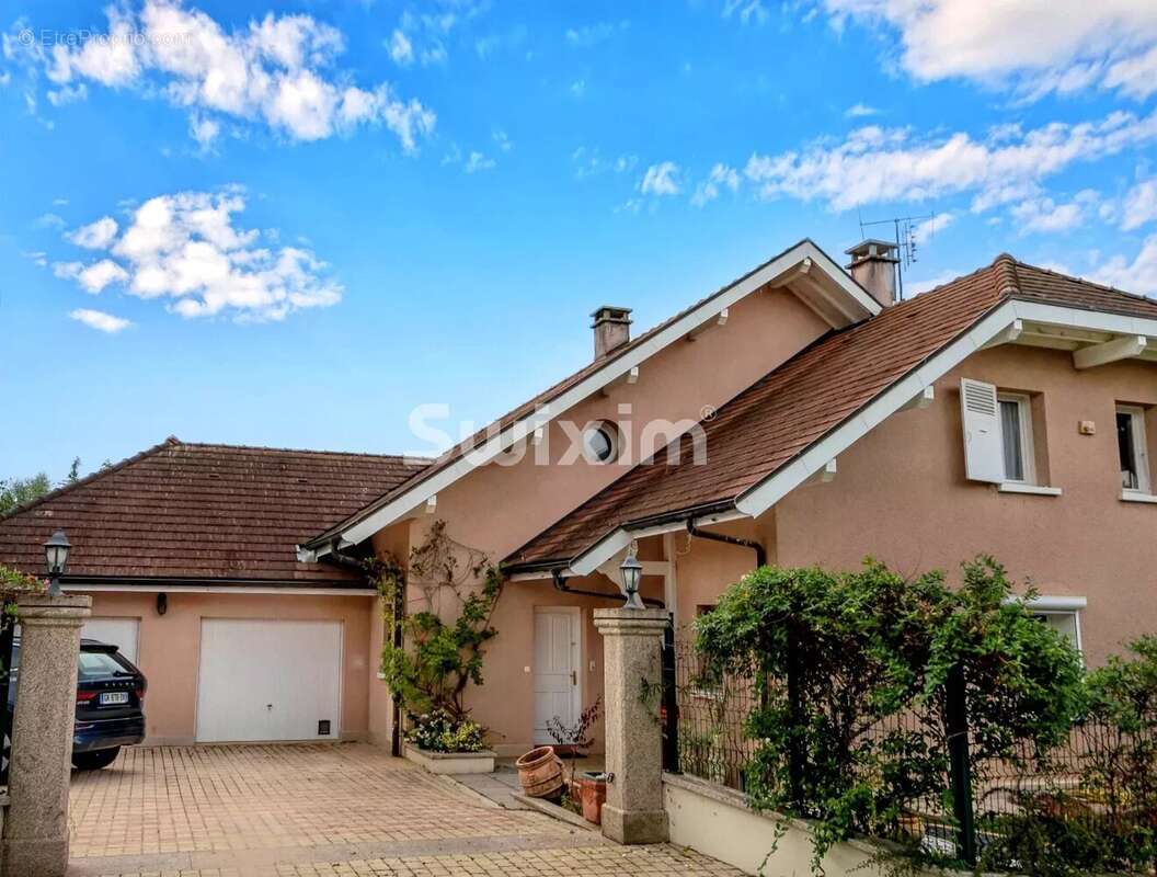 Maison à LOISIN