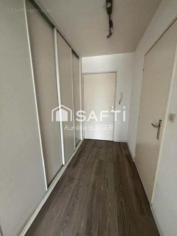 Appartement 53 m² à Saint-Avold  - photo 2