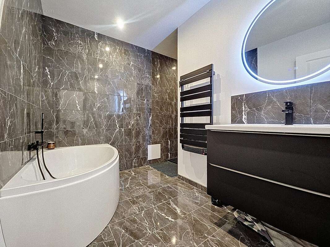 Appartement à SAINT-NICOLAS-DE-PORT