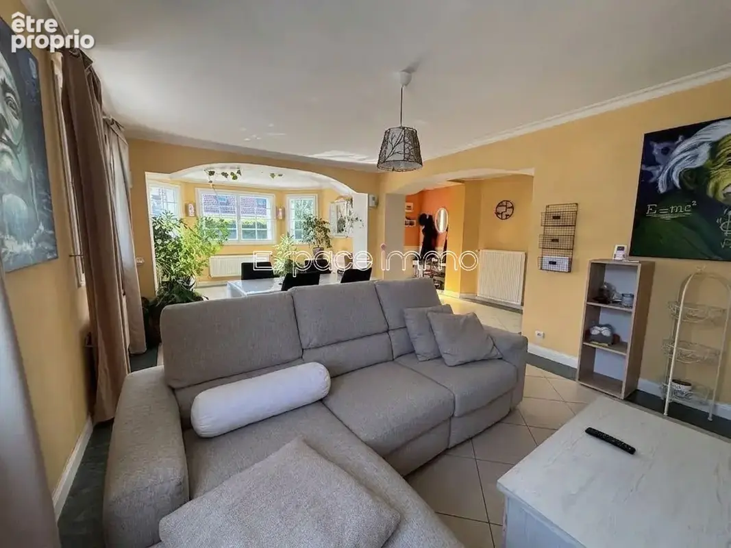 Maison individuelle - 126m² - 4 chambres - Sous sol et Garage - MONTVILLE - photo 3