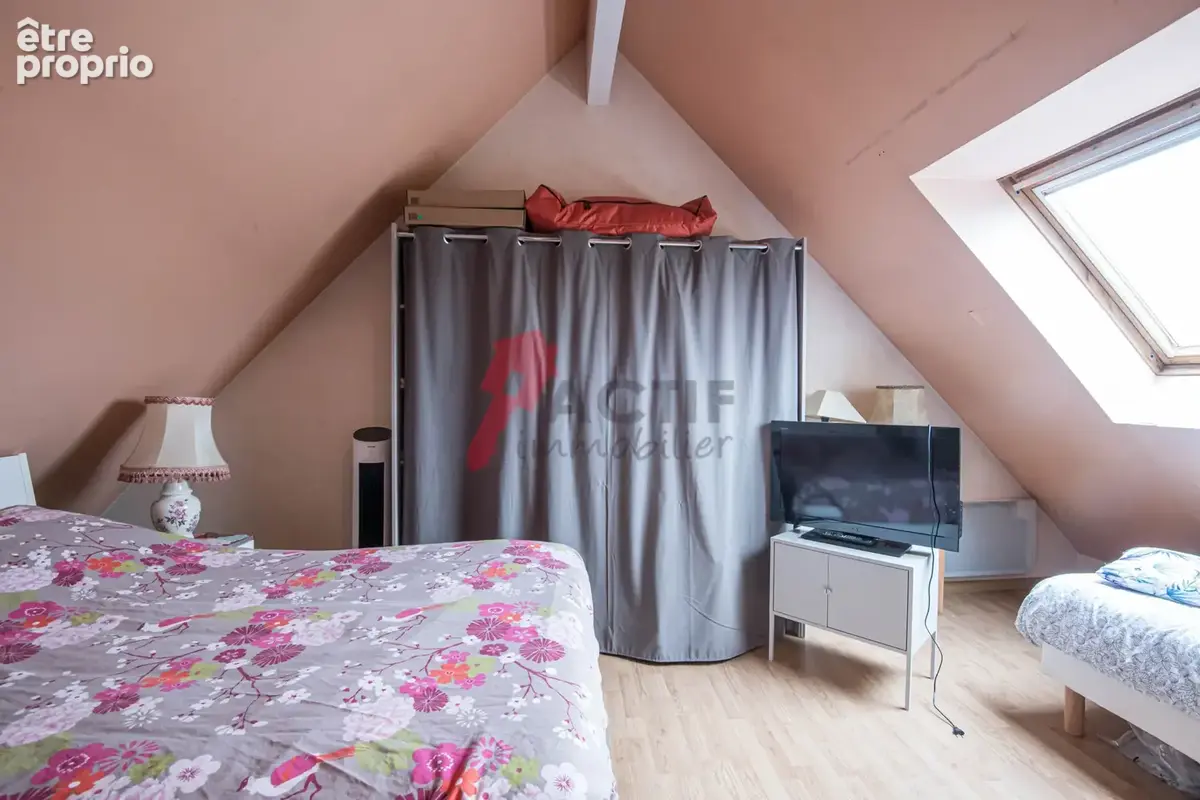 Maison 6 pièces à Courcouronnes village. - photo 12