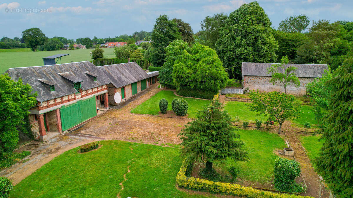 Maison à SAINT-GEORGES-DES-GROSEILLERS